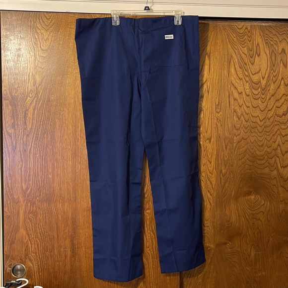 Uniform Advantage scrub pants unisex sz.(M)NWT - Picture 2 of 4